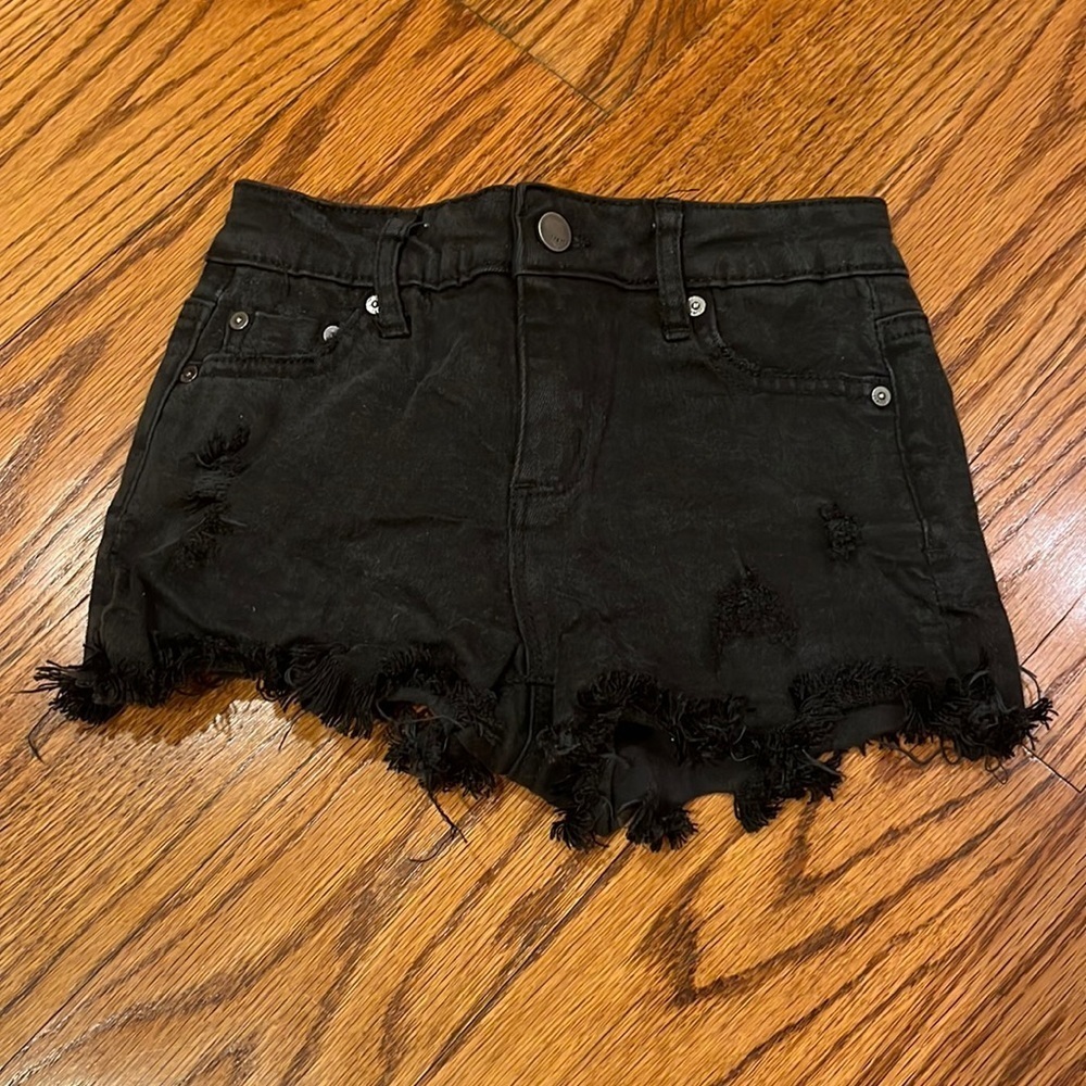 Tractr Girl’s Black Ripped Denim Shorts Size 8